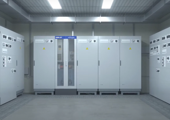 OSK&alpha;R&reg; - Online voltage correction with adaptive control - Condensator Dominit